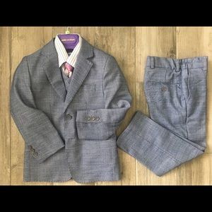 Little Boys size 4 (5)piece James Morgan suit